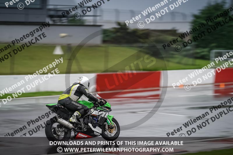 donington no limits trackday;donington park photographs;donington trackday photographs;no limits trackdays;peter wileman photography;trackday digital images;trackday photos